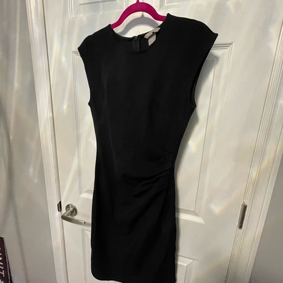 Office/Business H&M dress with side rouching detail - Picture 3 of 3